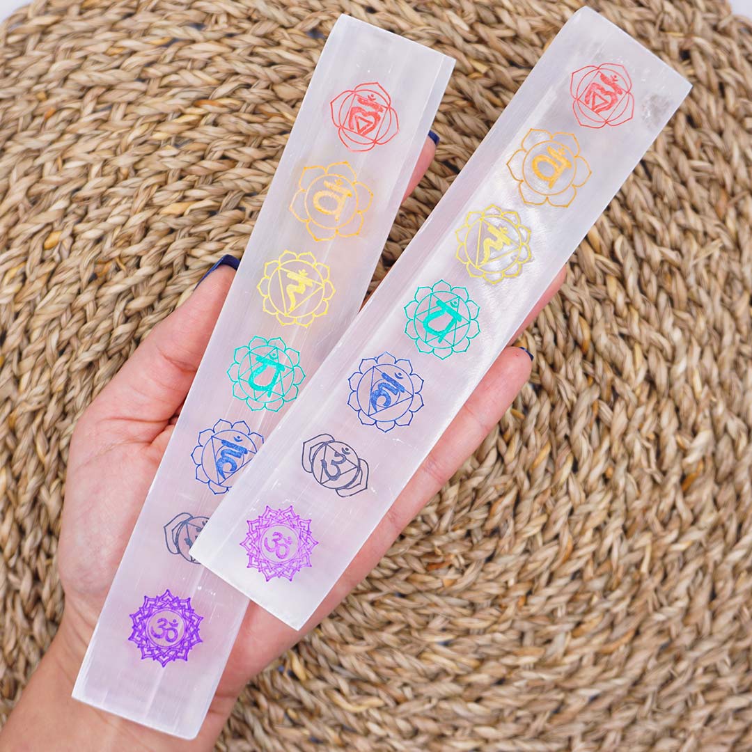 Szelenit lap csakra szimbólumokkal