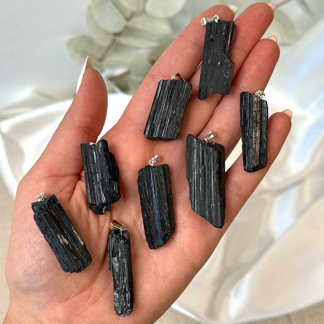 Turmalin nyers medálos nyaklánc