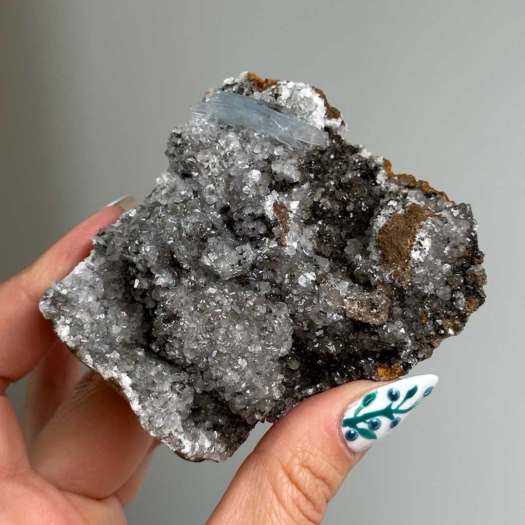 Marokkói kék barit goethittel és limonittal (1)