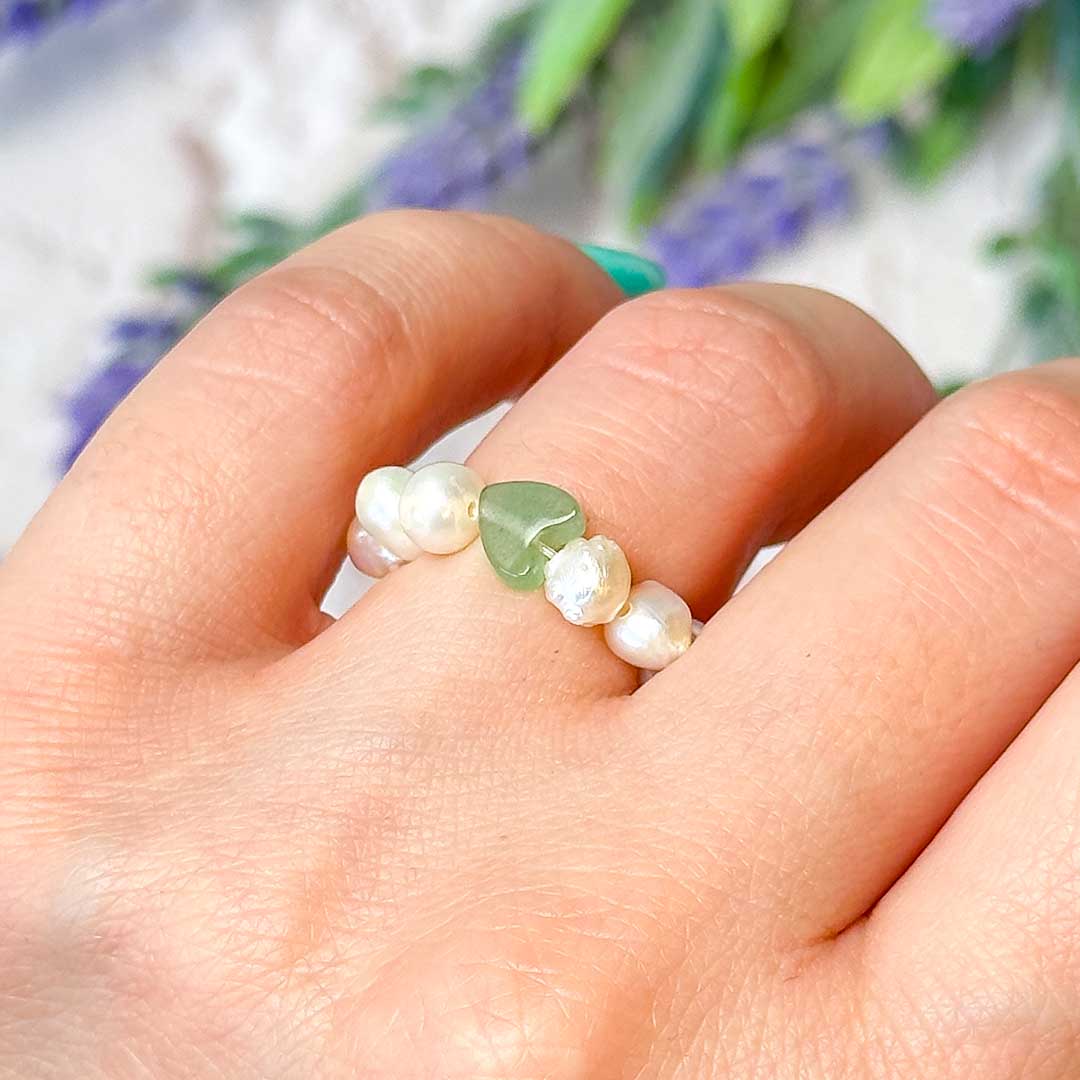 Gyöngy gyűrű Zöld Aventurin szívvel