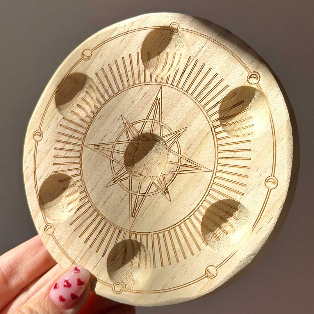 Sarkcsillag és Holdfázisok fa golyótartó