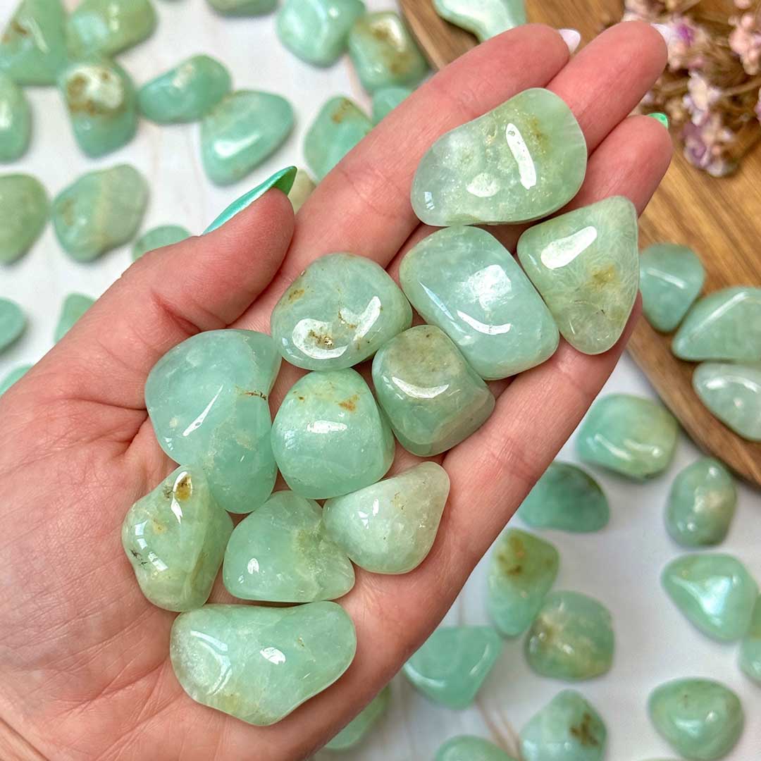 Mentazöld magas minőségű Prehnit marokkő