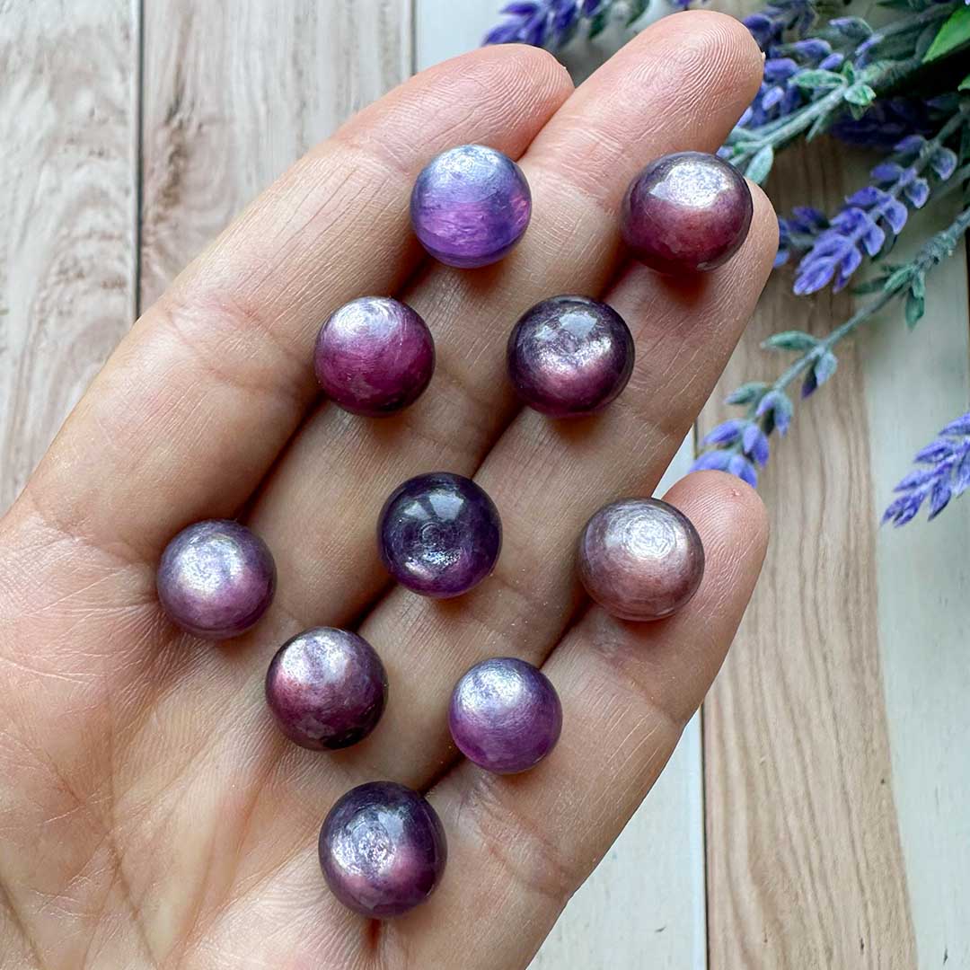 Drágakő Lepidolit golyó (prémium) - kicsit kisebb, akciós!