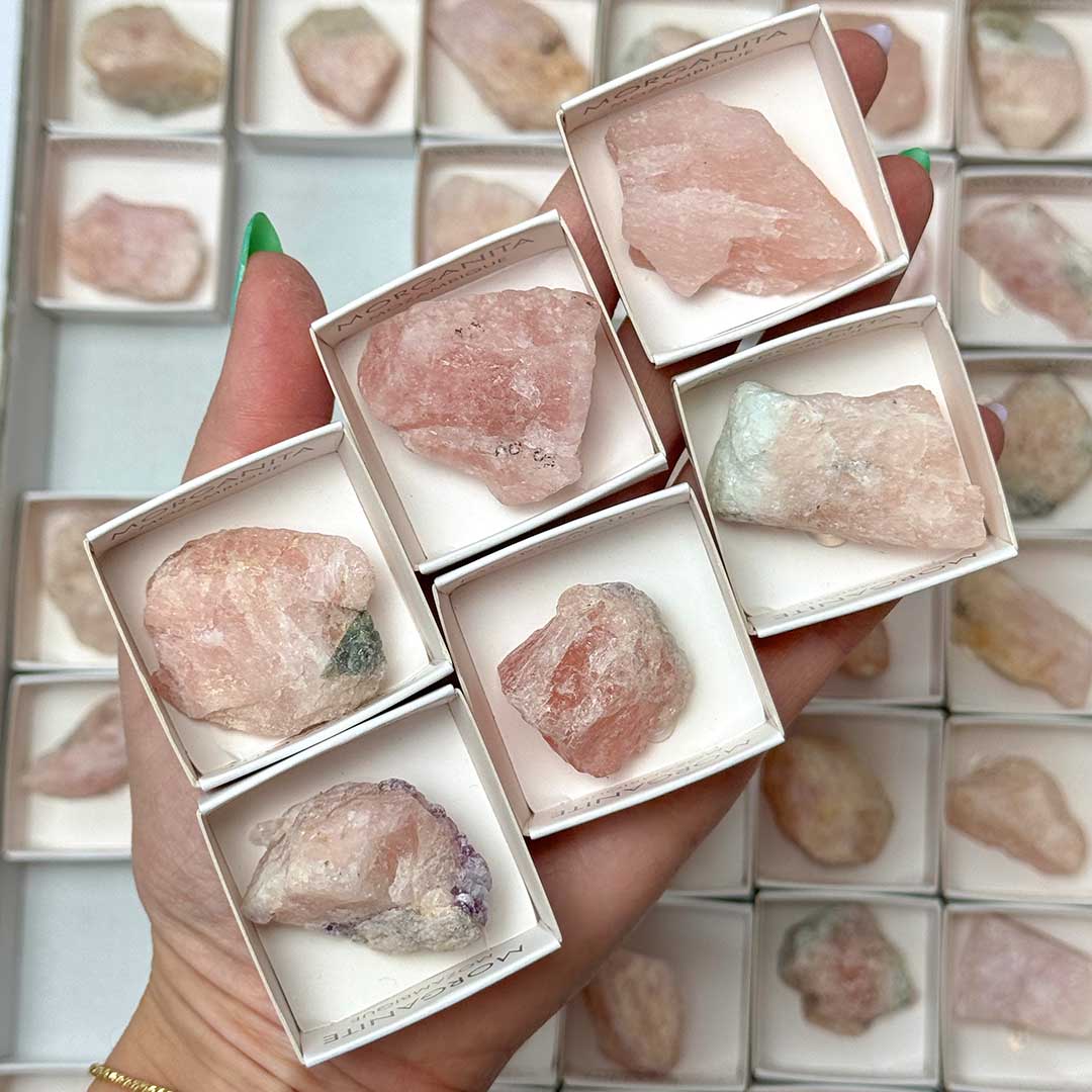 Morganit nyers ásvány