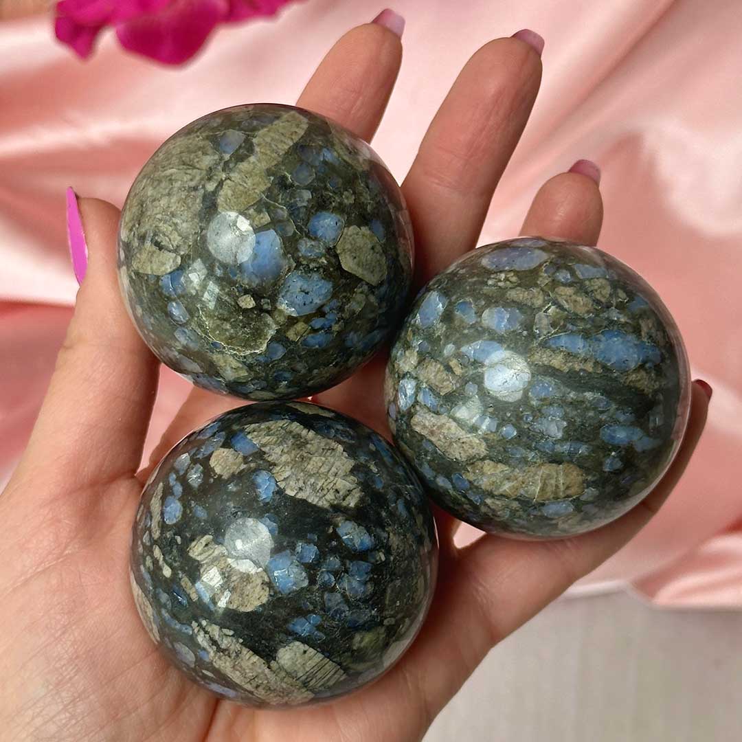 Que Sera gömb - Image 2