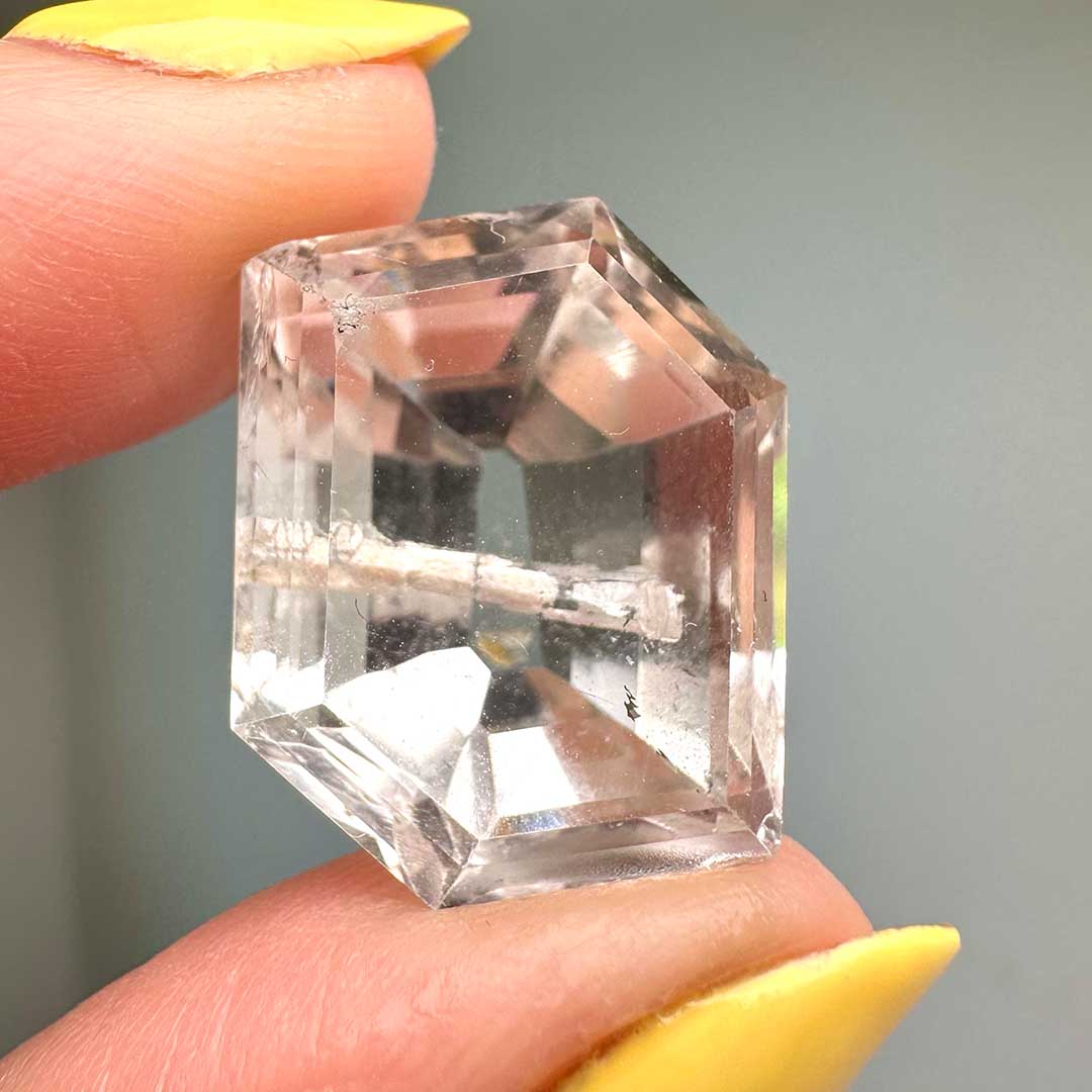 Garden kvarc zárványos Drágakő csiszolat díszdobozban (4)