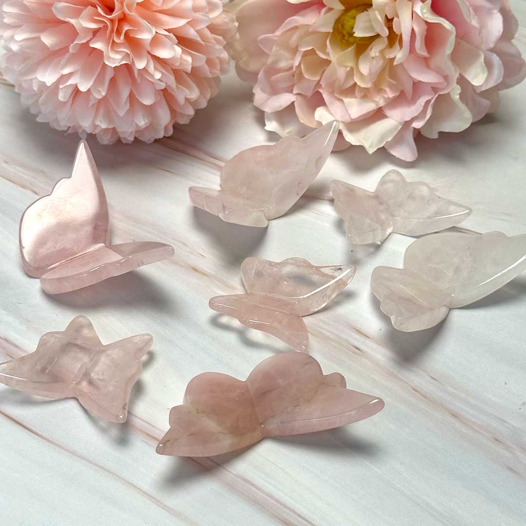Rózsakvarc pillangó csiszolat két méretben