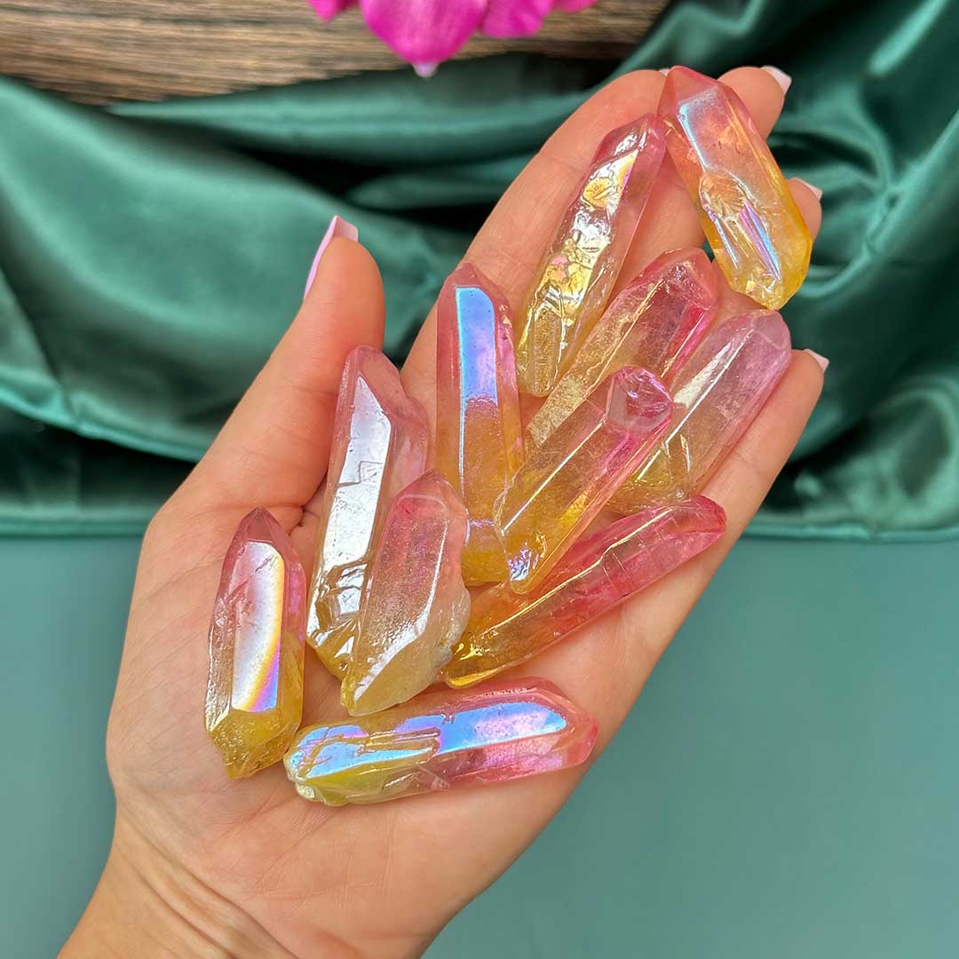 Rózsaszín-sárga aura kvarc csúcs