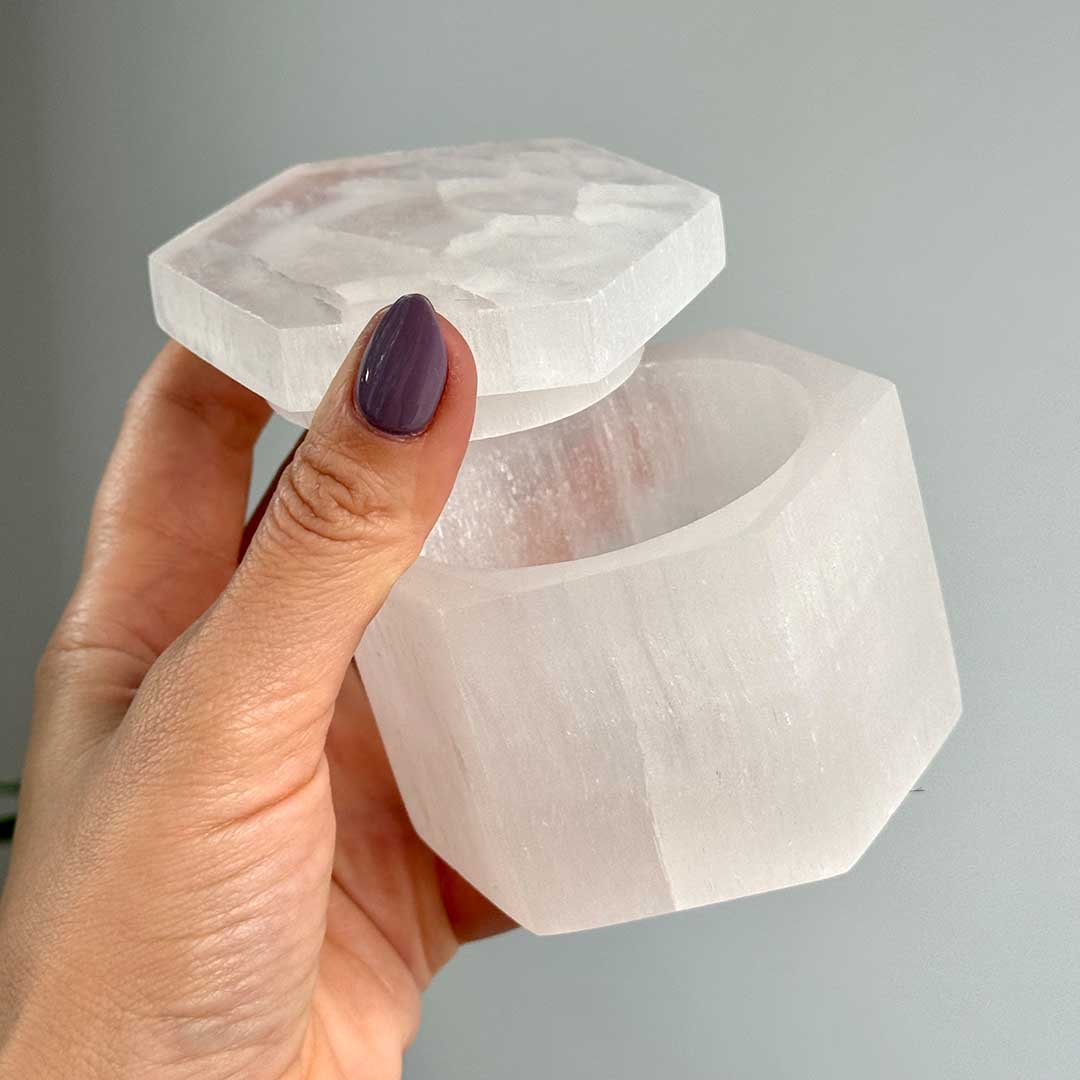 Szelenit doboz – Hatszög