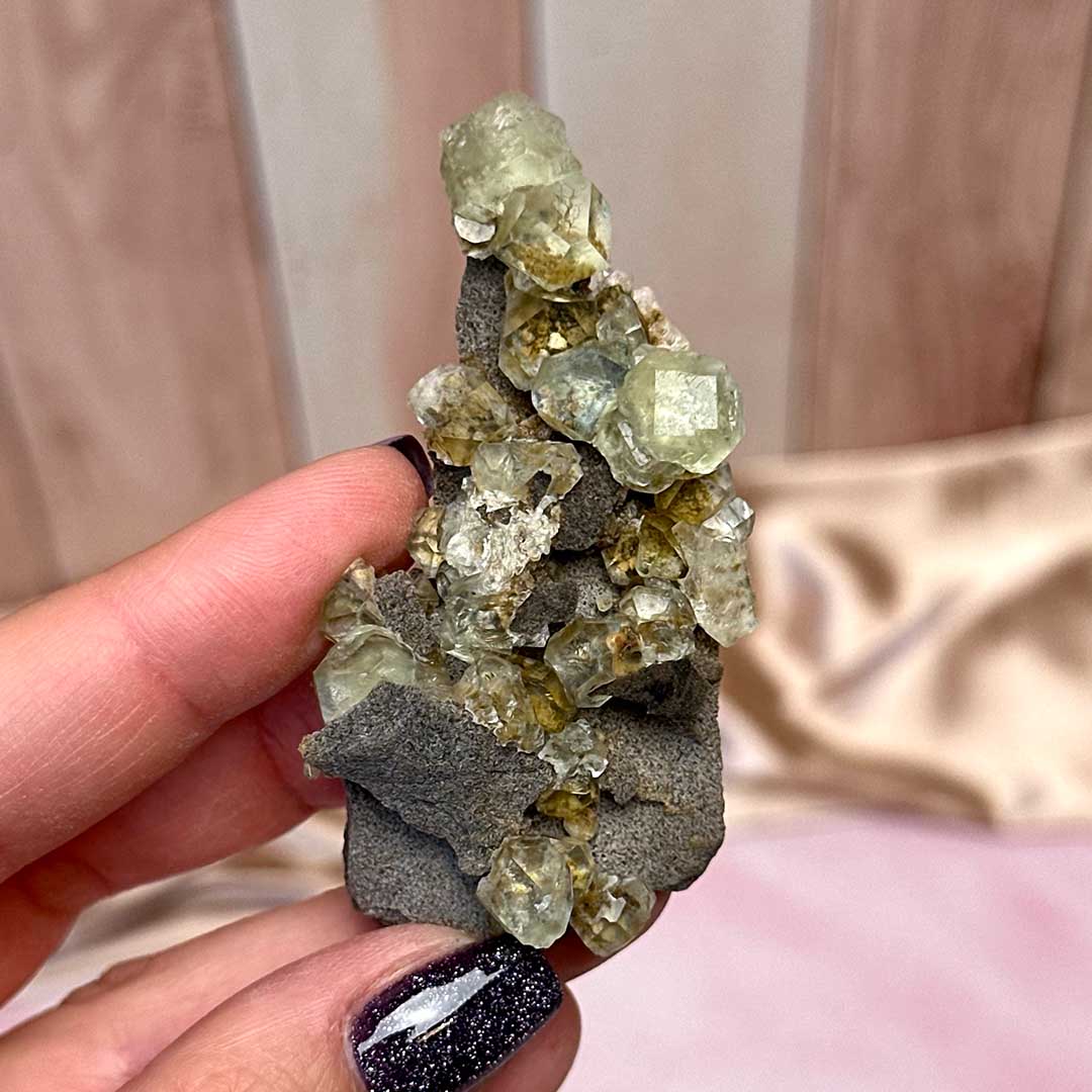 Marokkói Neonzöld Fluorit nyers telep (9)