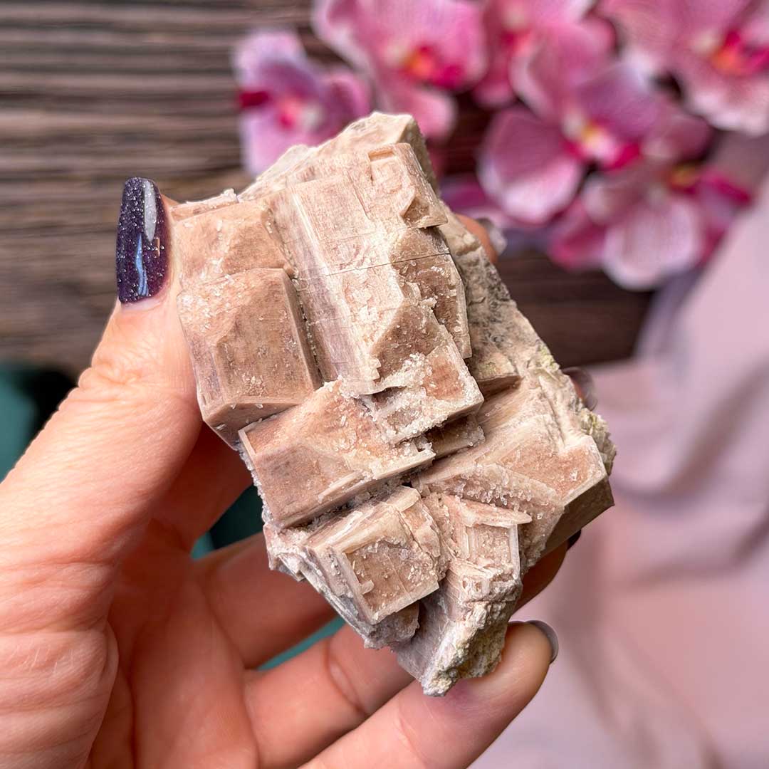 Ortoklász nyers ásvány (1)