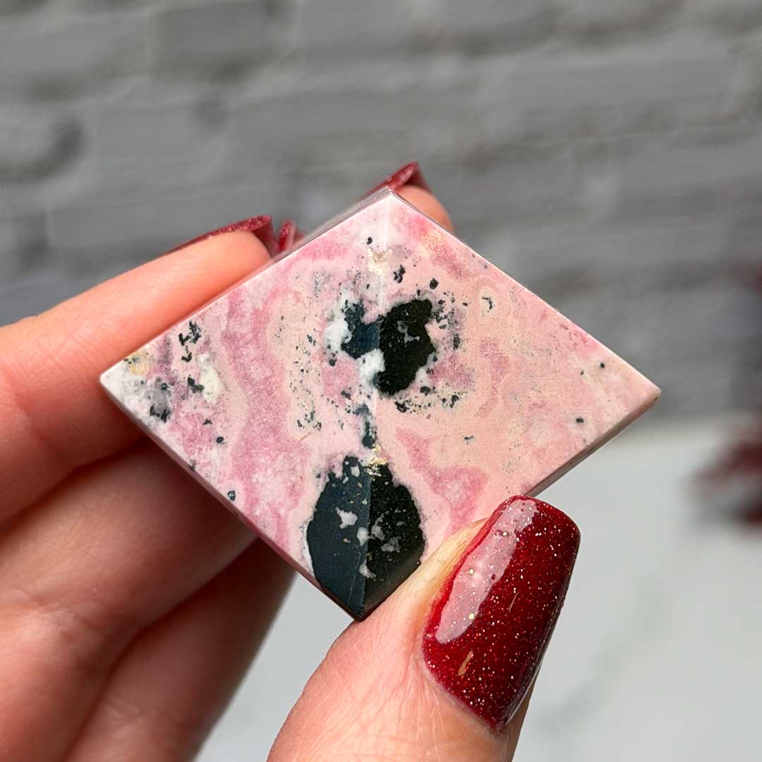 Perui Rodokrozit piramis (6)