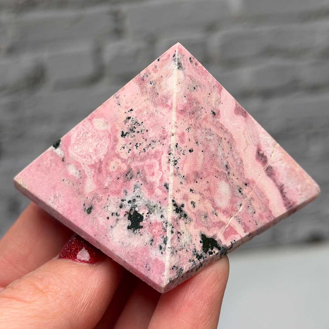 Perui Rodokrozit piramis (4)