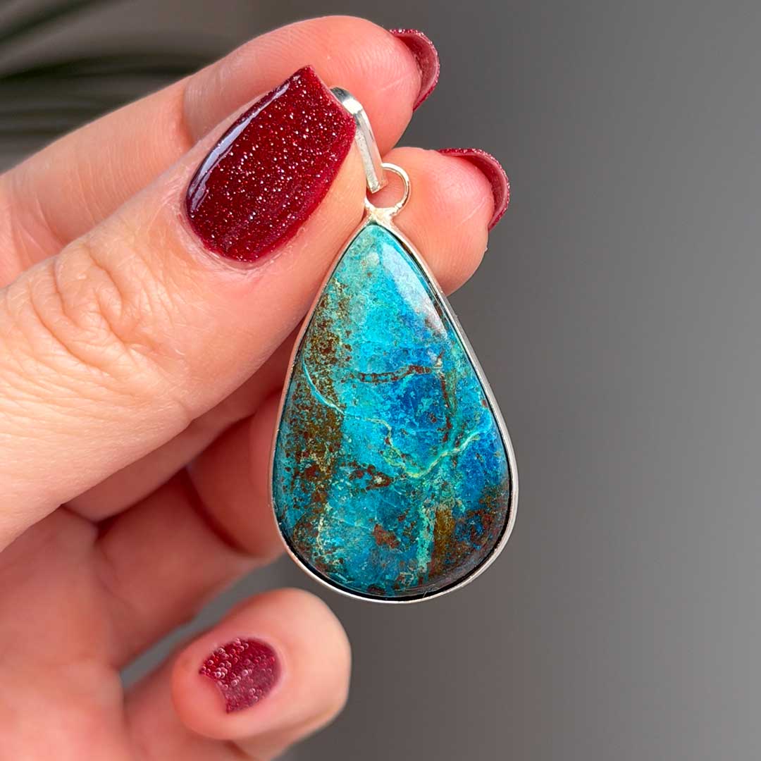 Shattuckit medál - rozsdamentes acél lánccal!