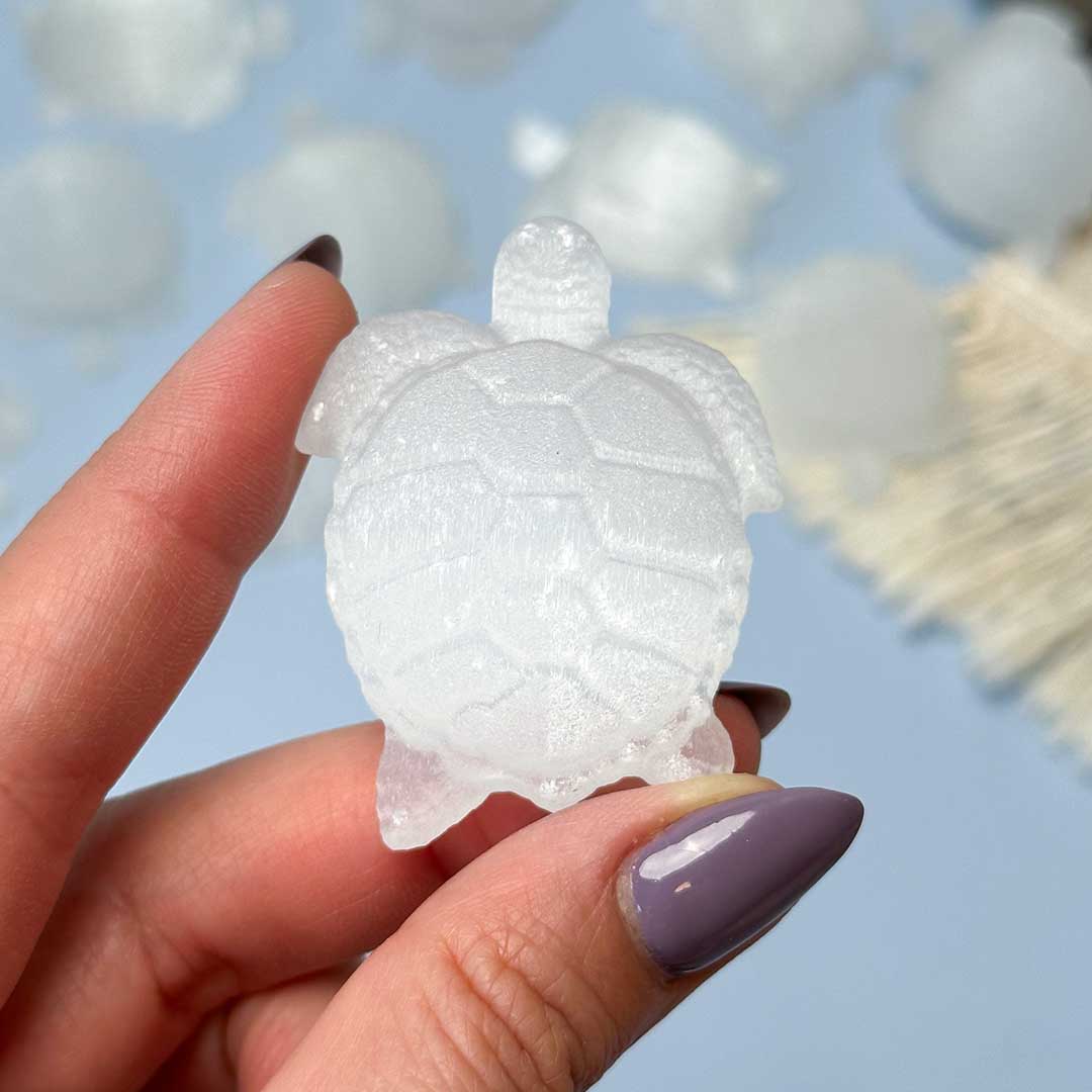 Szelenit teknős faragvány