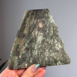Zöld Fuchsit/Mica lap (2)