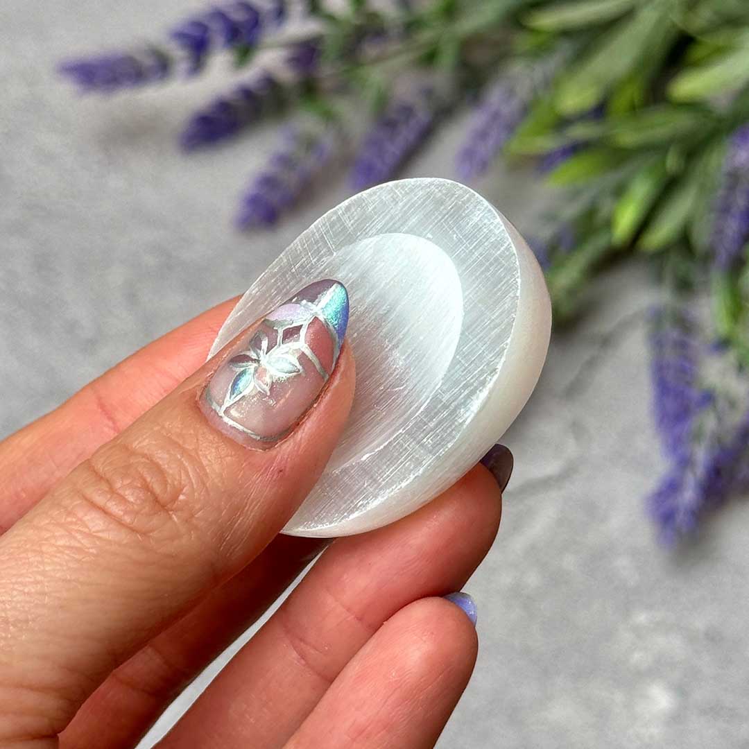 Szelenit aggódókő/worry stone/nyugikő Ásványok , ásvány