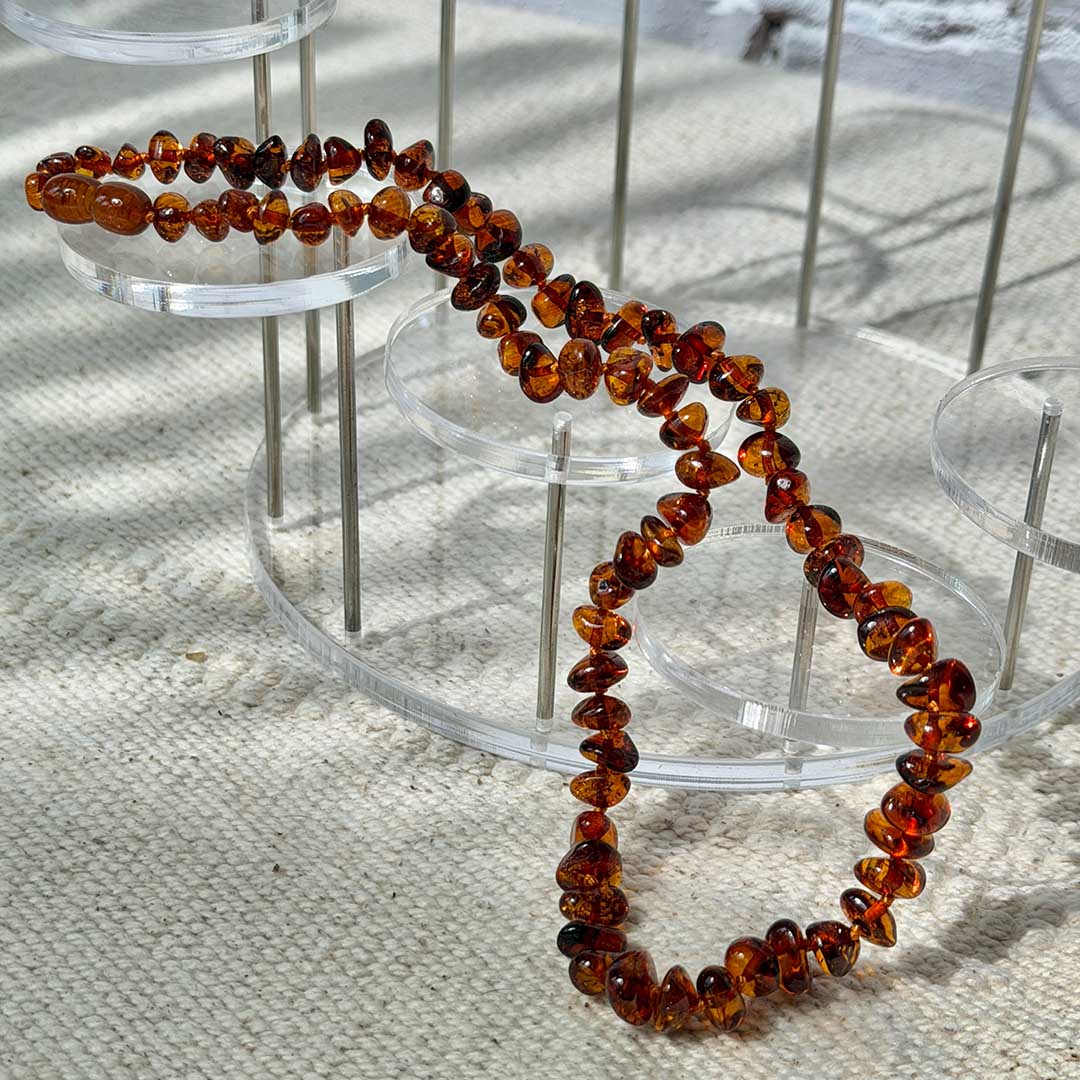 Borostyán lekerekített gyöngyös nyaklánc