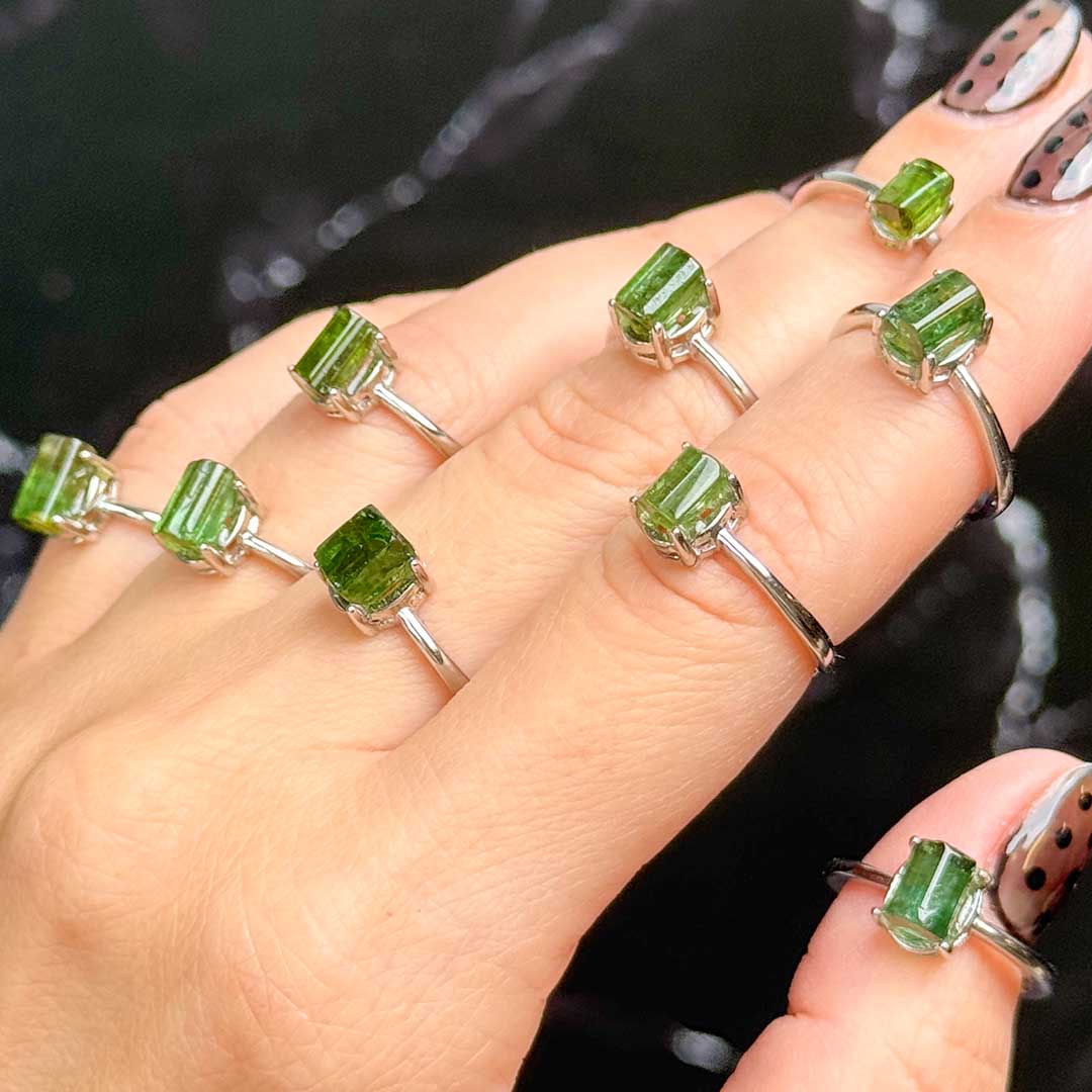 Zöld Turmalin ezüst gyűrű - állítható méret