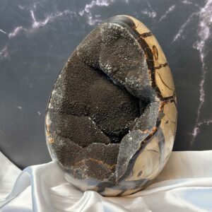 Szeptária sárkánytojás Geóda – óriás - Geódák - termékfotó 1