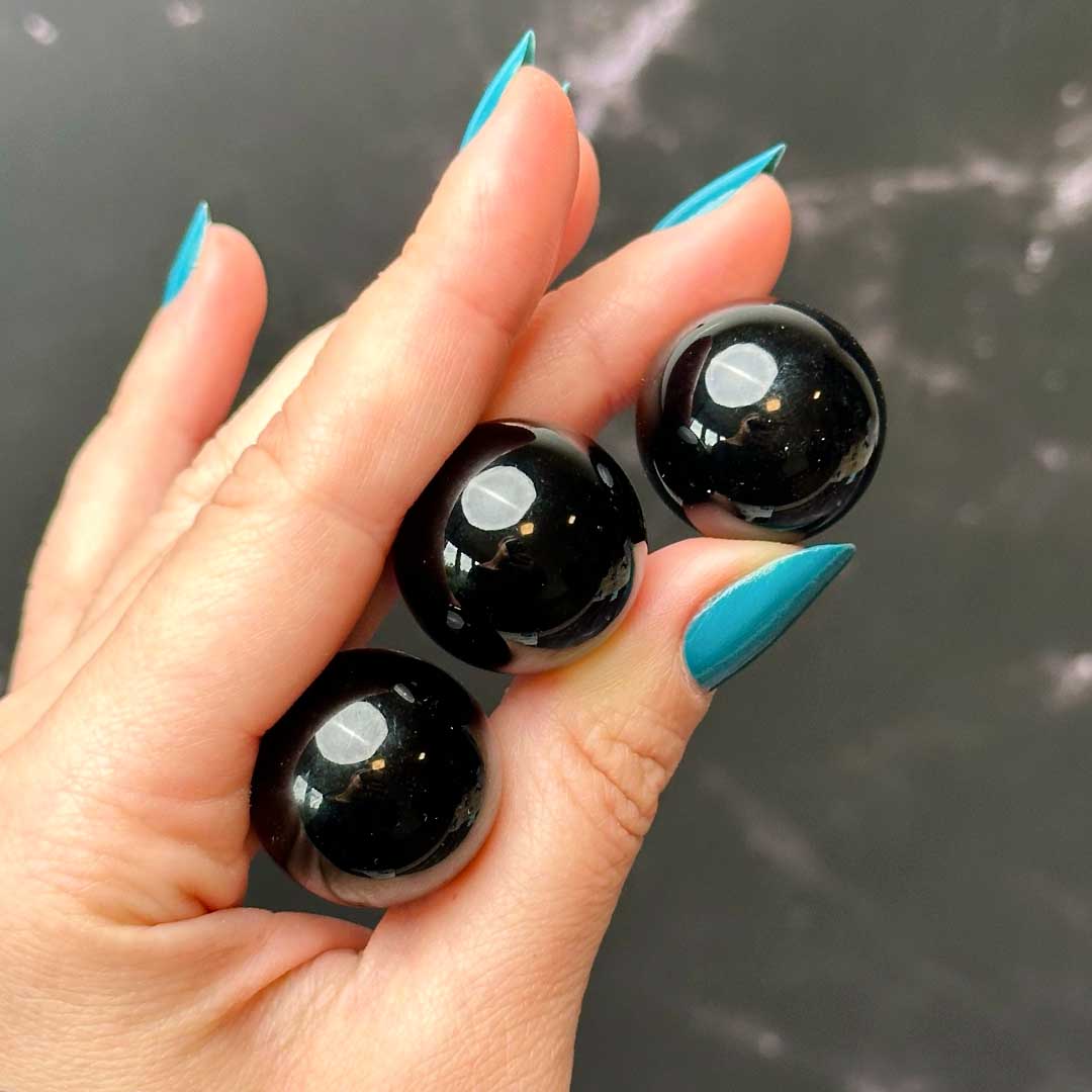 Obszidián kicsi golyó